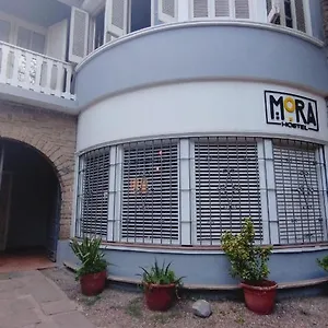  Hostal Mora International